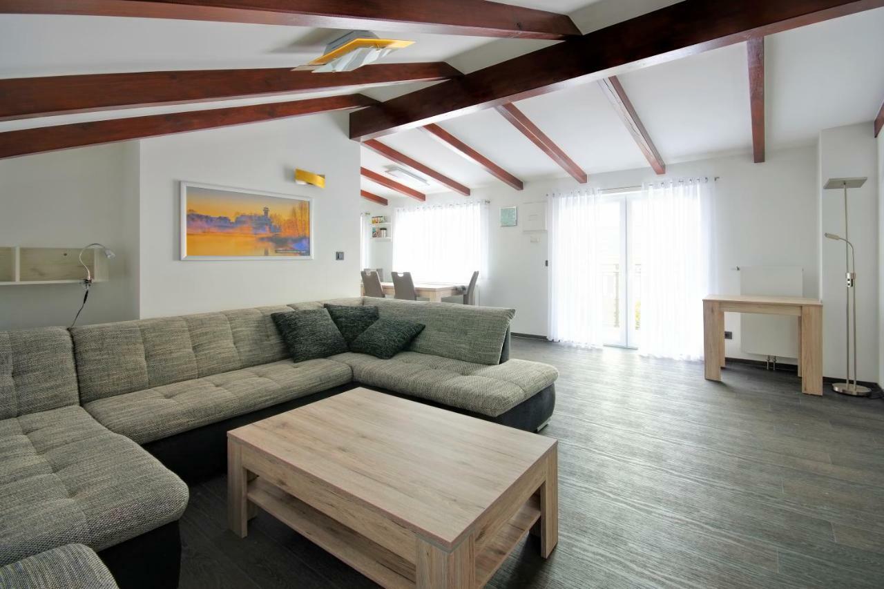 Ferienwohnung Lausitzer Seenland Tom Grossraeschen Dış mekan fotoğraf
